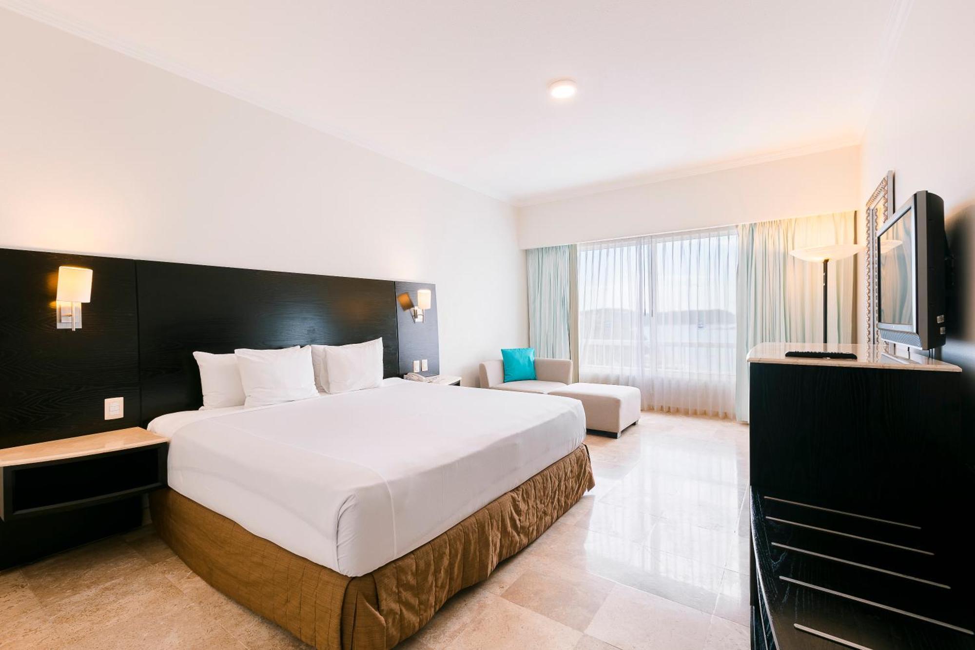 Deluxe Room Pet friendly