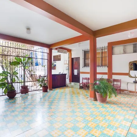 Hotel Adelita, Zihuatanejo-3